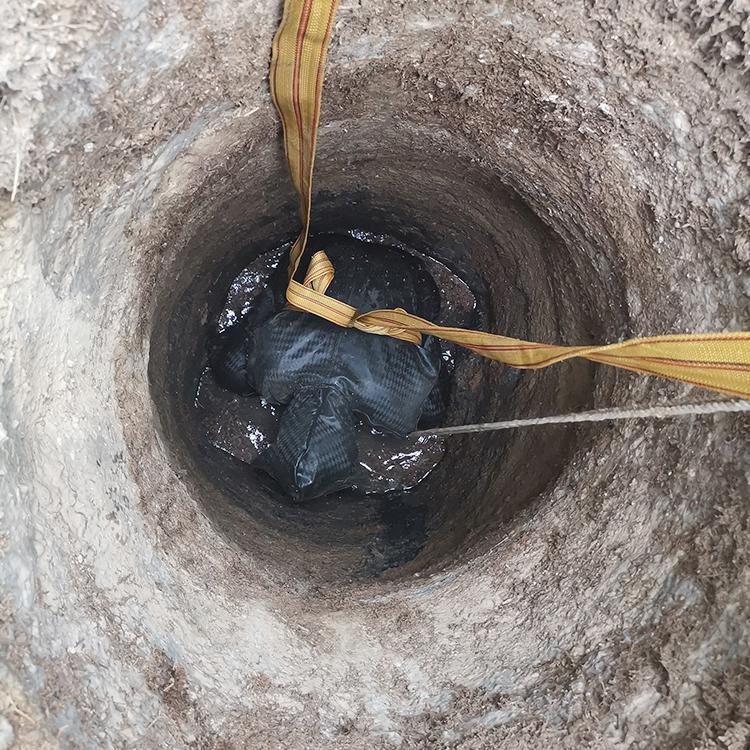 金银川路街道疏通雨水管道 市政管道清淤
